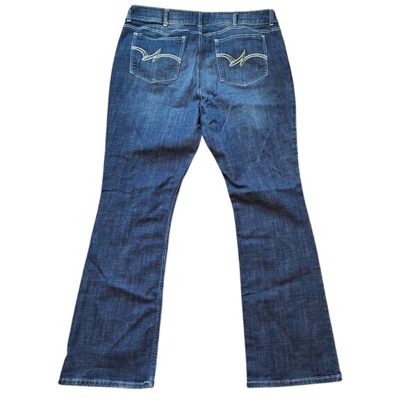 Wrangler Women 20W x 34 Dark Wash Boot Cut Western Rodeo Denim Jeans - Picture 4 of 7